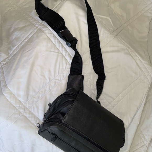 Black vintage Crossbody Bag - Picture 6 of 6